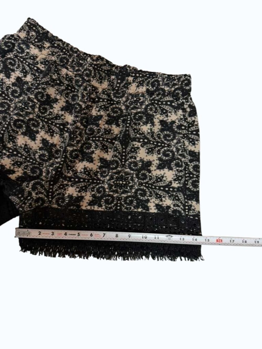 Aakewei Floral Lace Fringe Shorts Size XL Black Beige Boho. Black Beige Nylon. - Picture 3 of 7